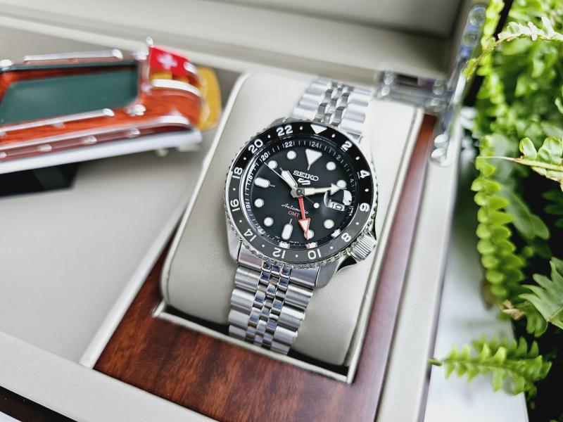 Seiko Sport Automatic GMT SSK001K1