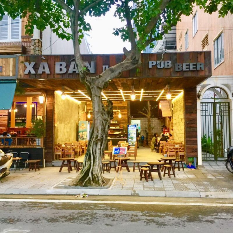 Không gian quán Xà Bần bar ﻿