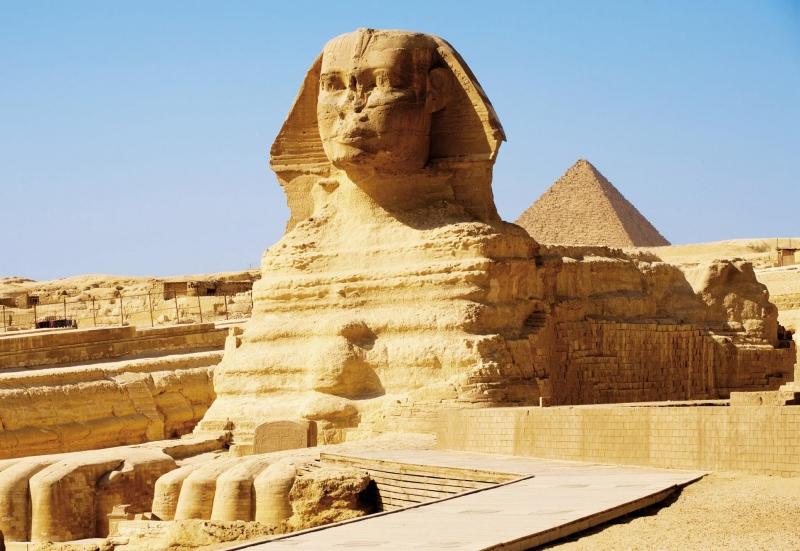Kim tự tháp là một trong những công trình kiến trúc vĩ đại nhất trong lịch sử loài người