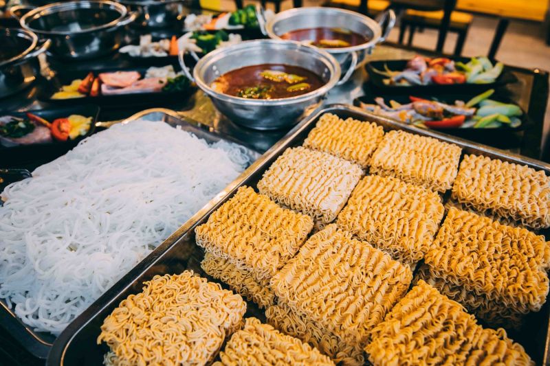 Quán buffet Xe Lẩu nhà hàng chuyên buffet ngon, nổi bật với các món lẩu