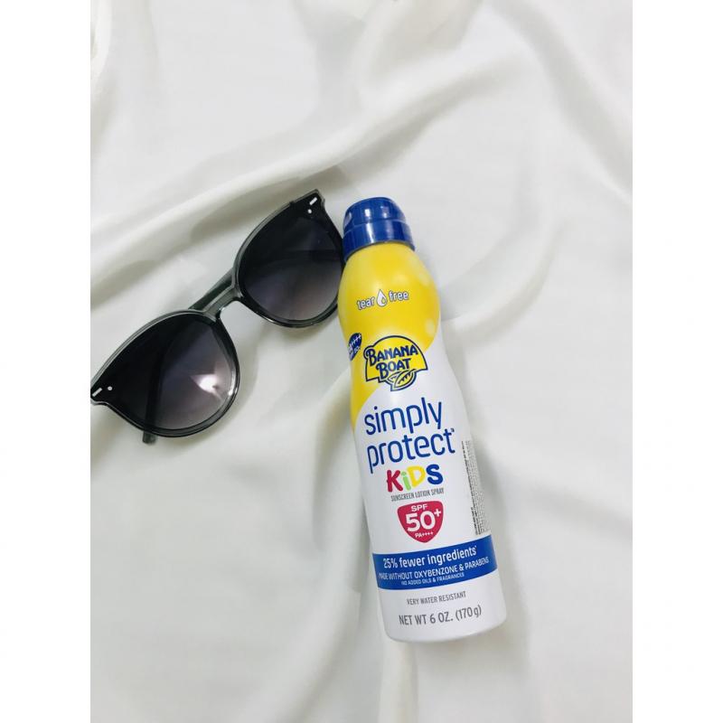 Xịt chống nắng cho bé Banana Boat SPF 50+