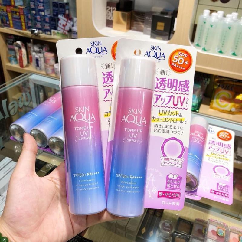 Xịt chống nắng Sunplay Skin Aqua Tone Up UV Spray