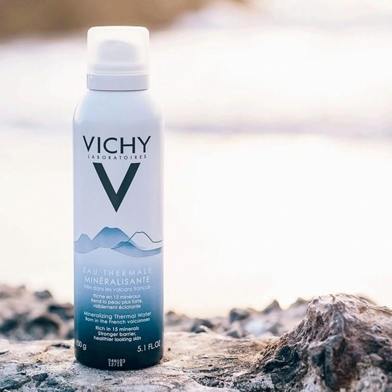 Xịt khoáng Vichy Mineralizing Thermal Water