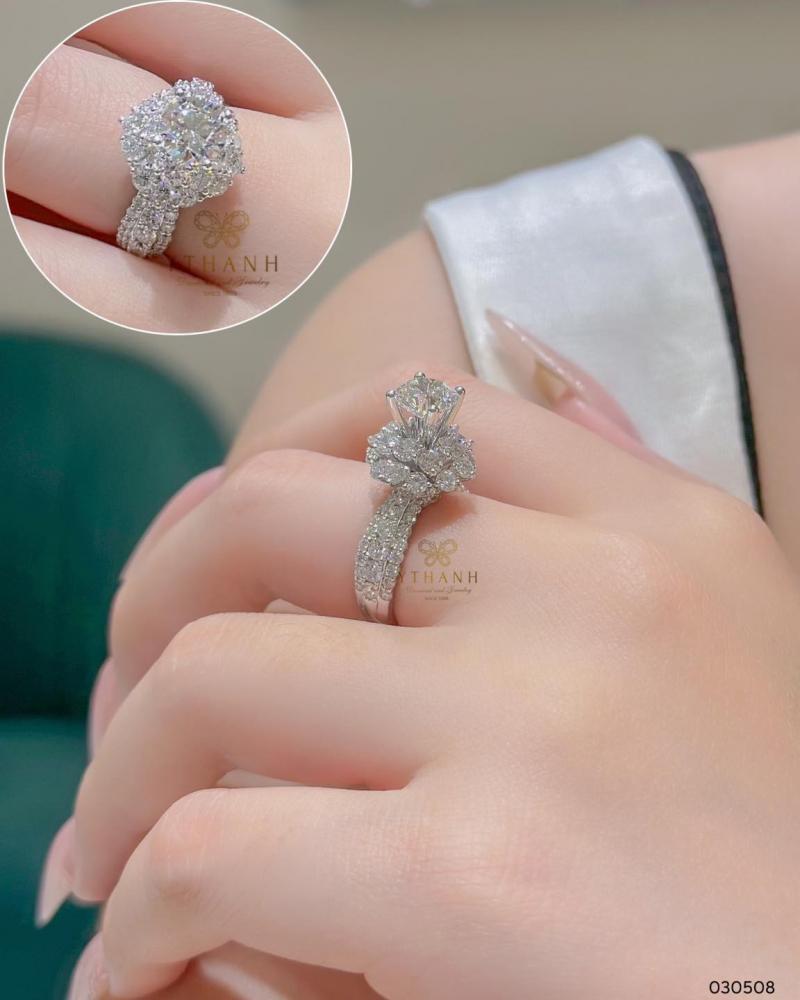 Y Thanh Diamond and Jewelry