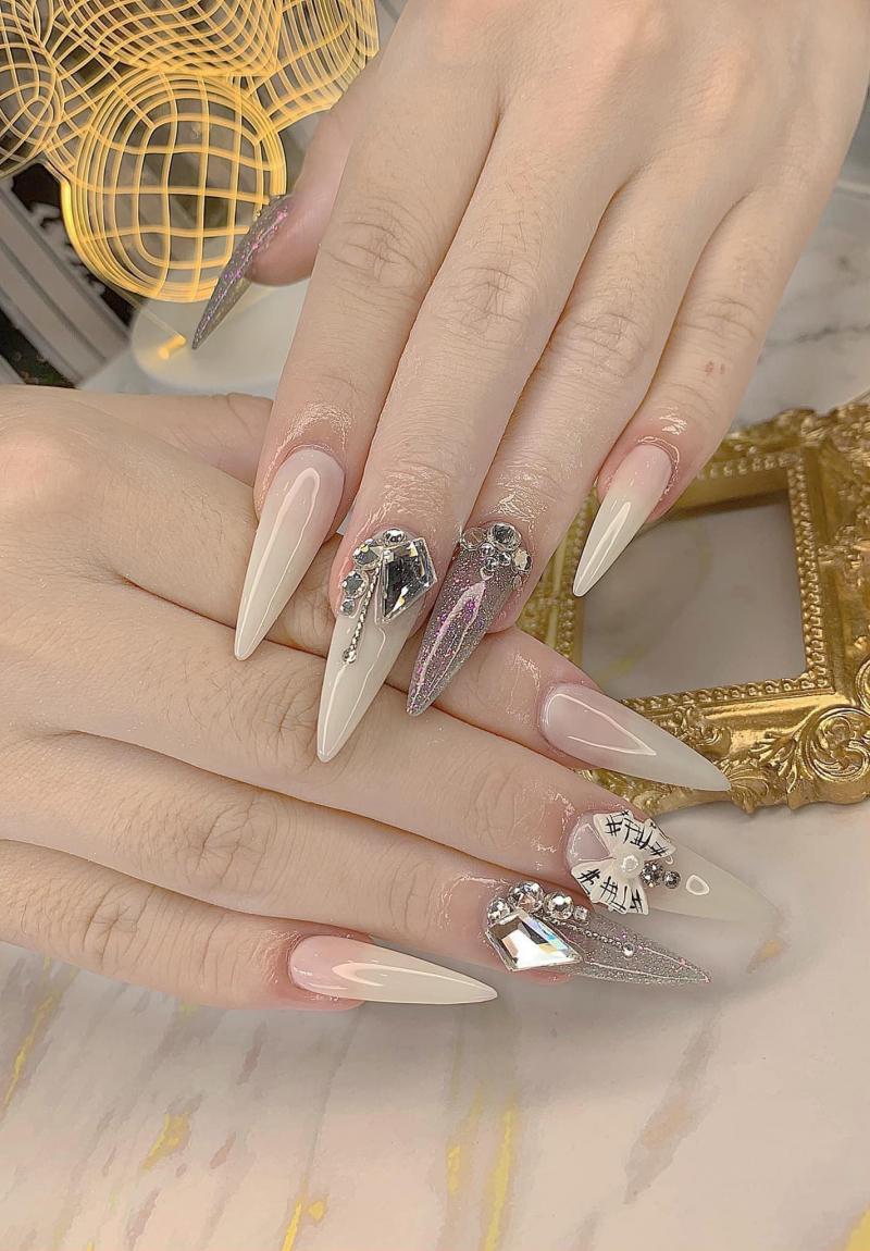 Yến Mika Nails