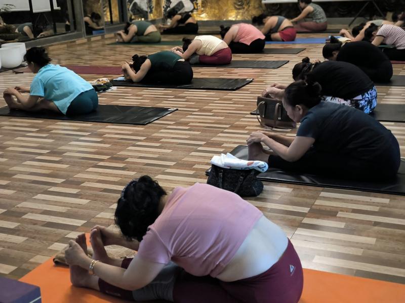 Yoga Hoa Vô Ưu Gia Lai