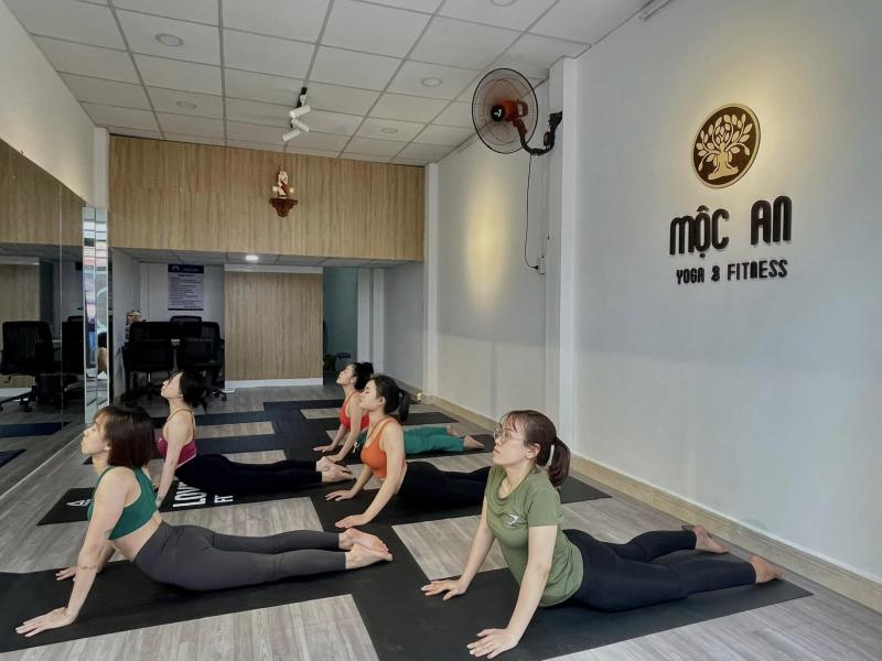 Yoga Mộc An