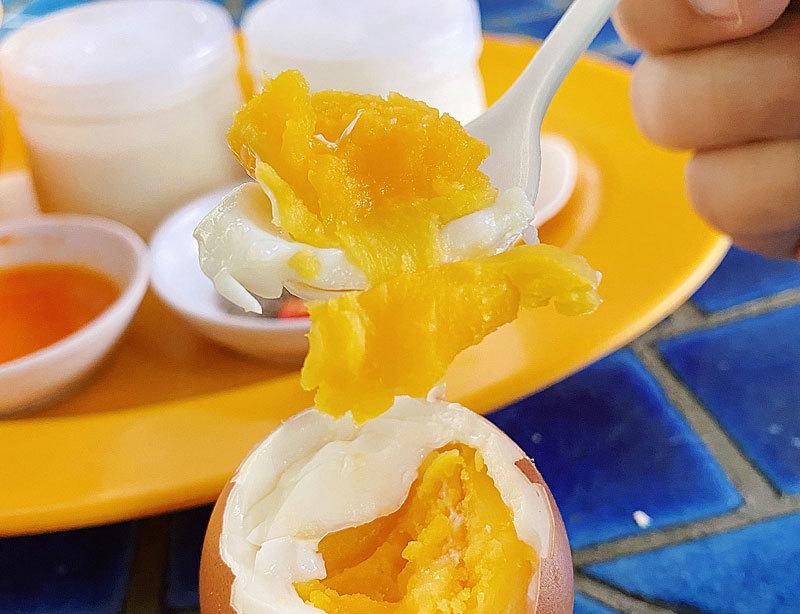 Yogurt - Trứng gà lòng đào