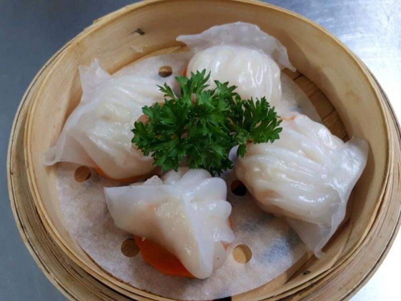 Với mong muốn mang đến cho khách hàng những món ăn chất lượng nên ﻿Yum Cha luôn chú trọng trong từng khâu chế biến món ăn