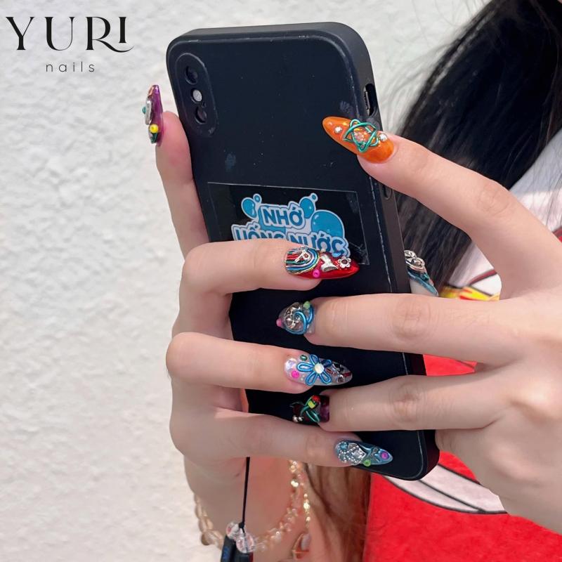 Yuri Nail Studio