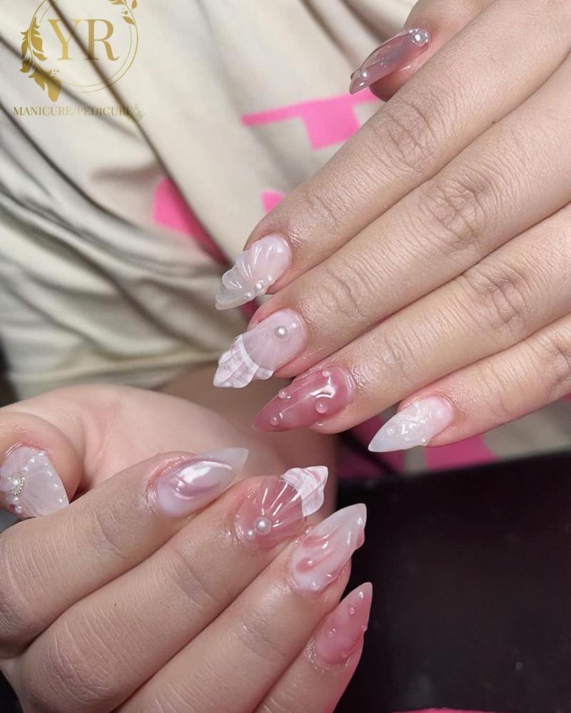 Yuri Nails & Makeup Acdemy